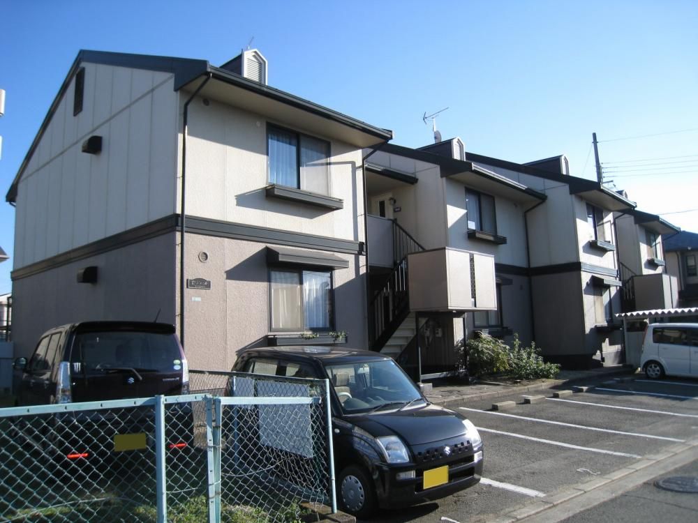 兵庫県高砂市高砂町浜田町1丁目のアパートの建物外観