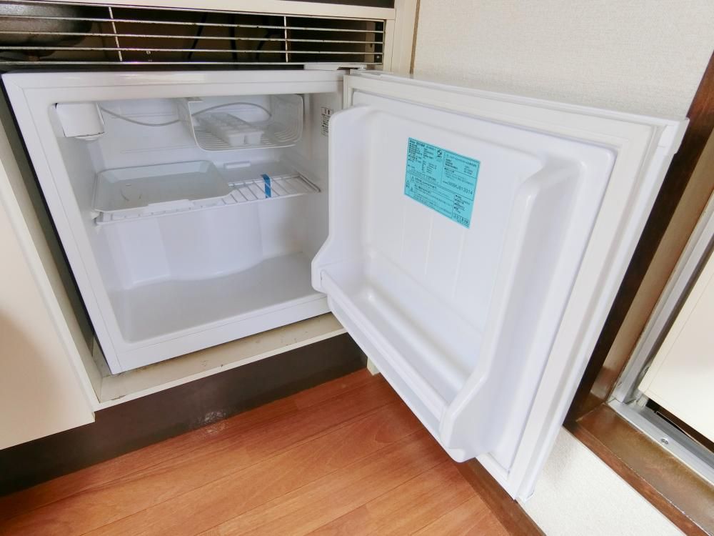 【その他設備】　１ドア冷蔵庫