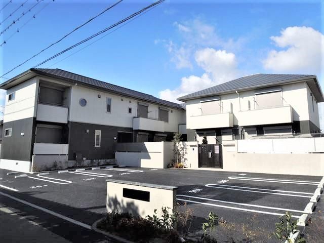 兵庫県高砂市今市1丁目のアパートの建物外観